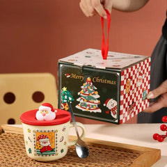 Santa Claus Ceramic Mug with Silicone Lid & Stirring Spoon 400ml
