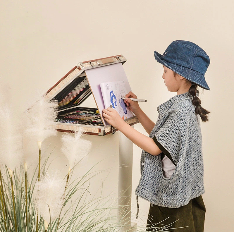 Gifts - MOBEE Artist Outdoor Painting Gift Box - Goodie Goodie