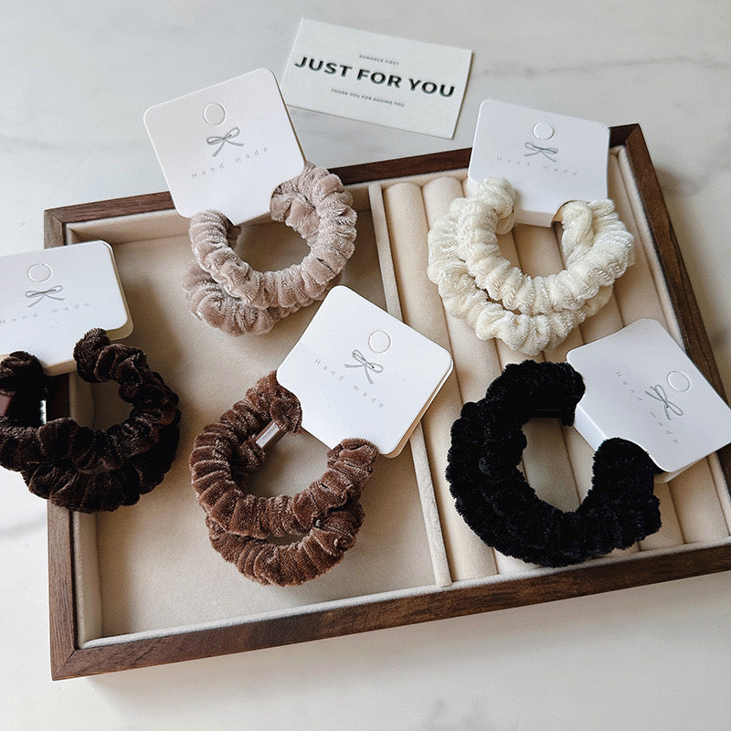 Velvet Scrunchie Pack-Khaki