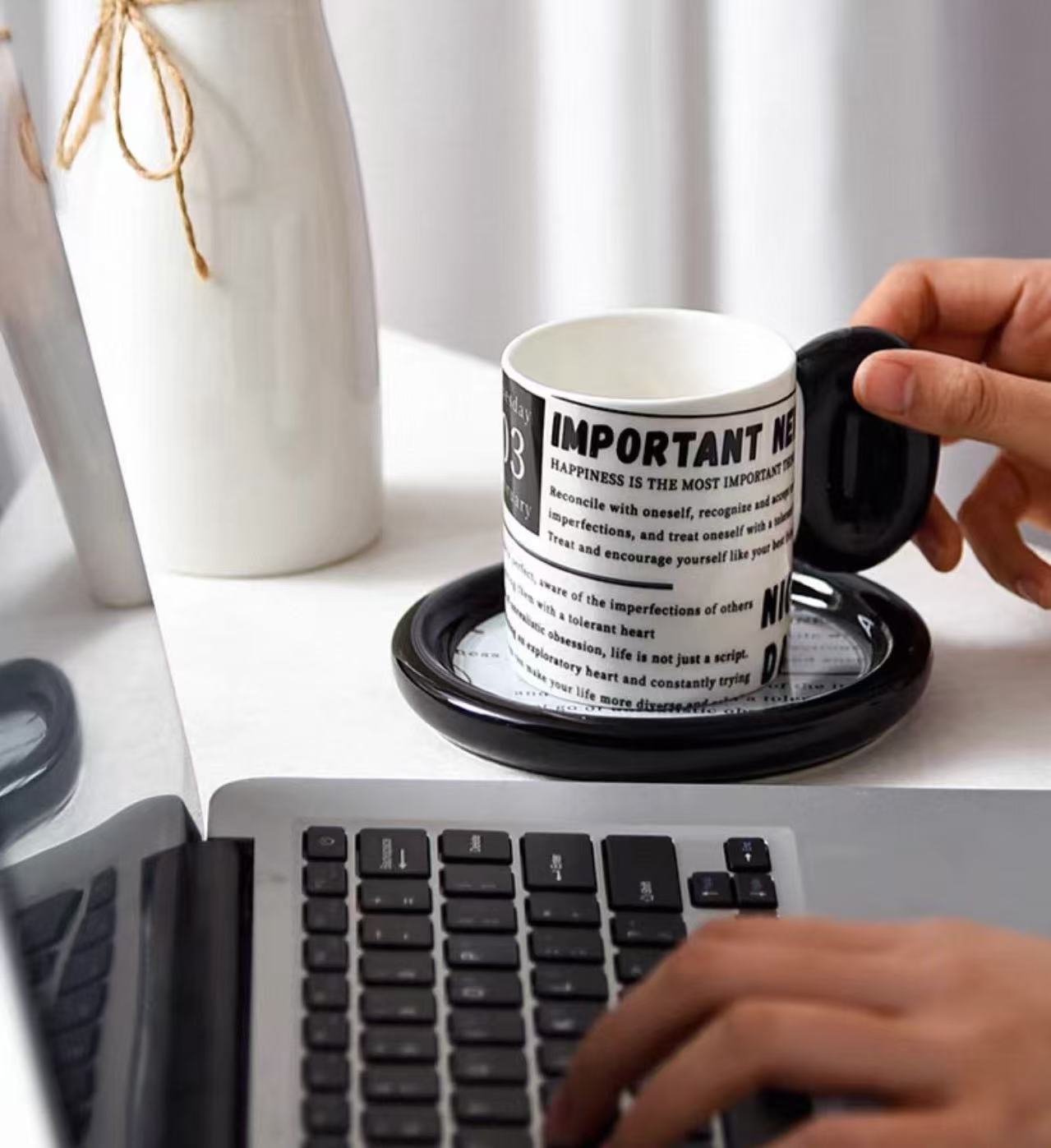 Newspaper Mug & Plate Set 200ml - White