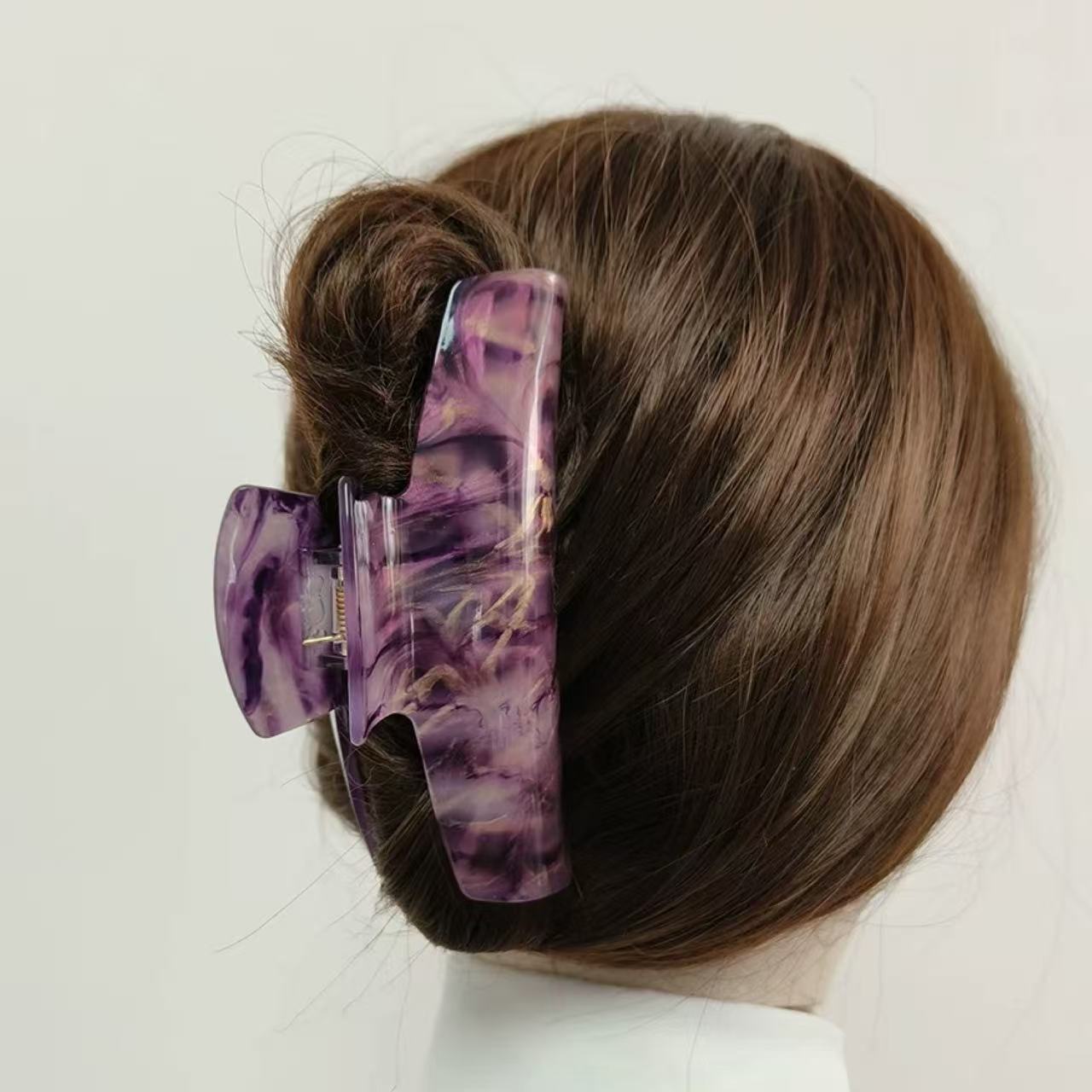 Iridescent Acrylic Hair Claw Clip 12 cm – Purple