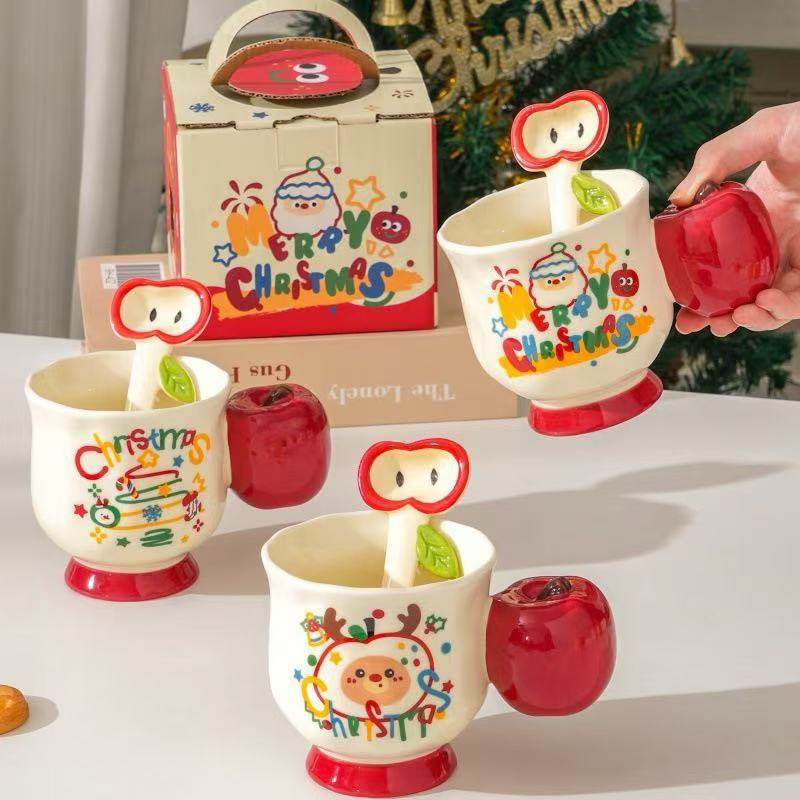 Christmas Apple Ceramic Mug with Apple-Shaped Spoon 350ml Assorted