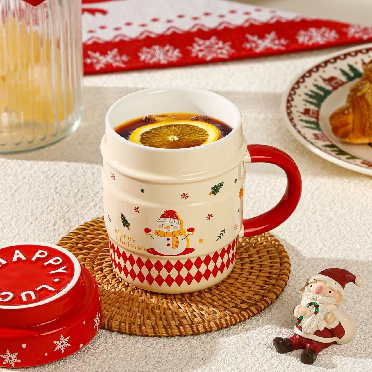 Cute Christmas Ceramic Mug 420ml with Lid Assorted