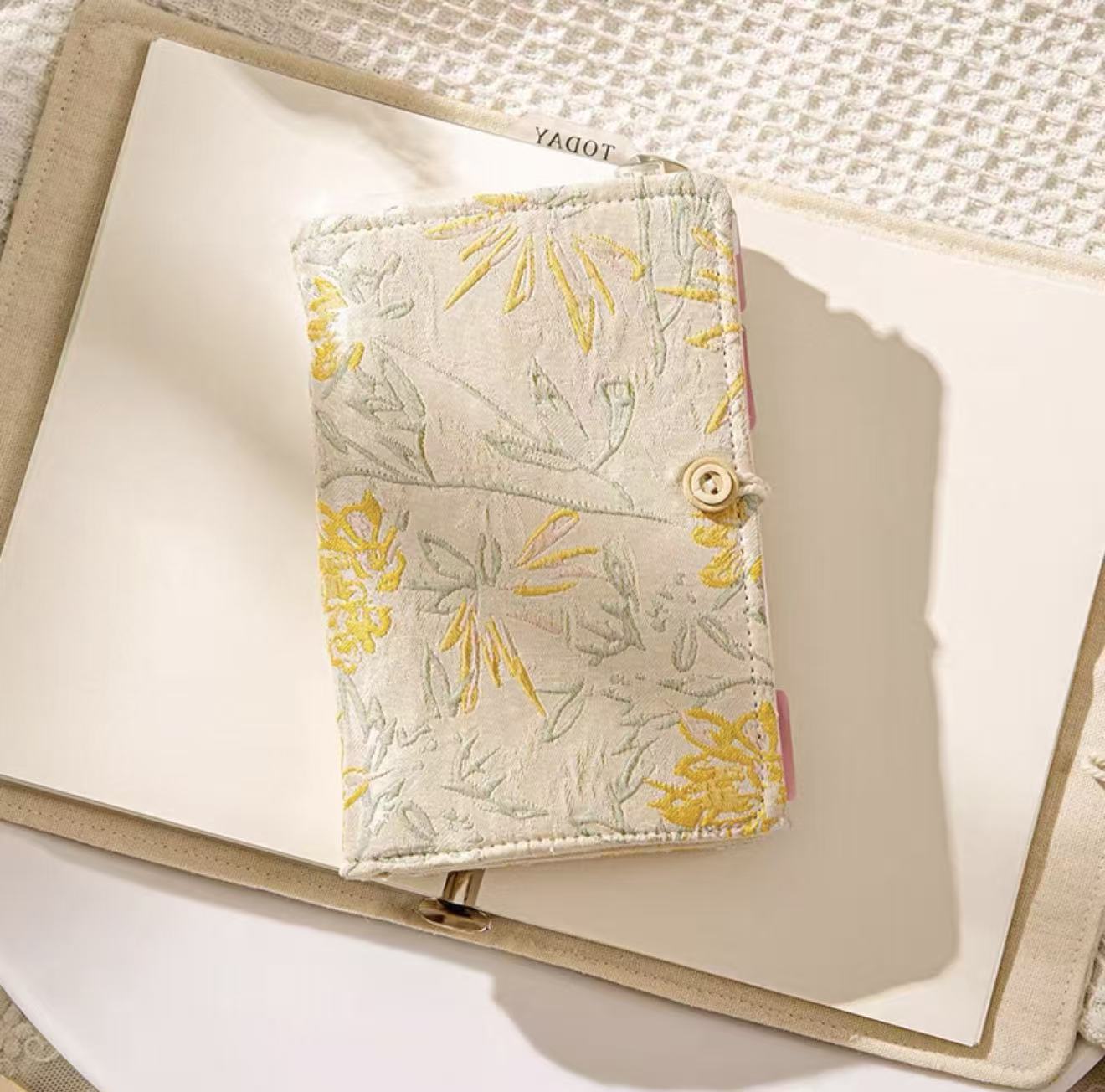 Handmade Fabric Floral A6 Ring Binder Notebook Blank 90 Sheets