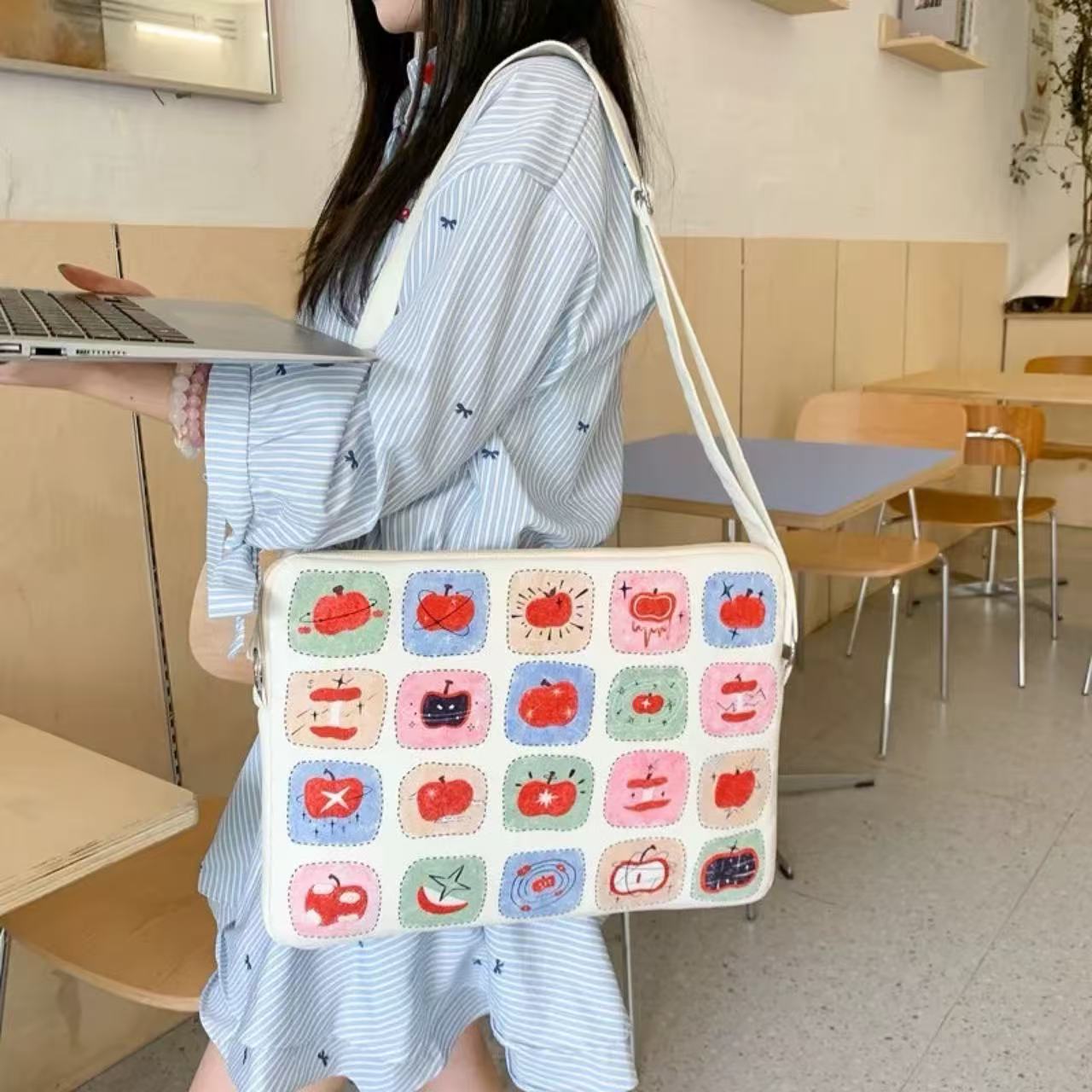 Apple Doodle Laptop Shoulder Bag 16 Inches