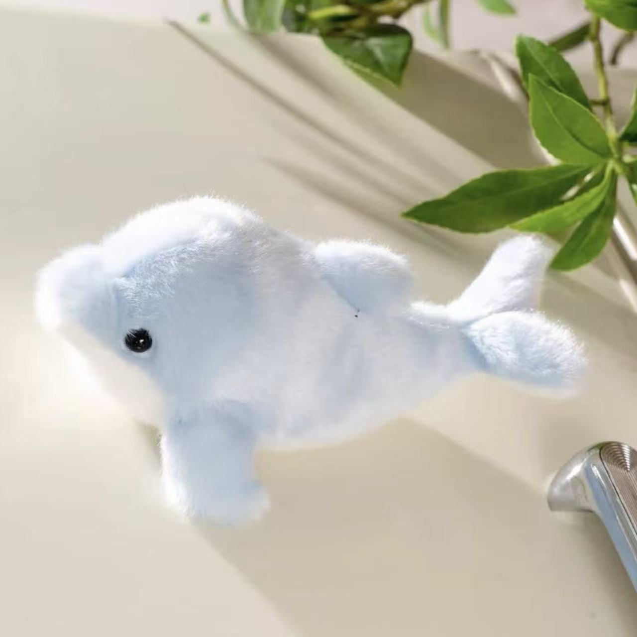 Scented Magnetic Dolphin Plush Toy 15cm