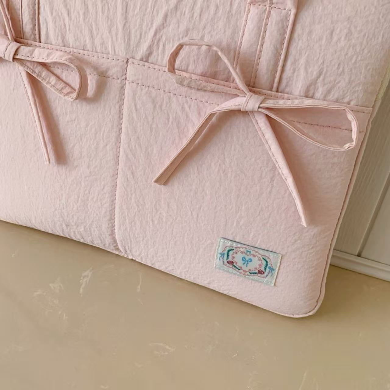 Macaron Bow Laptop Shoulder Bag 14"