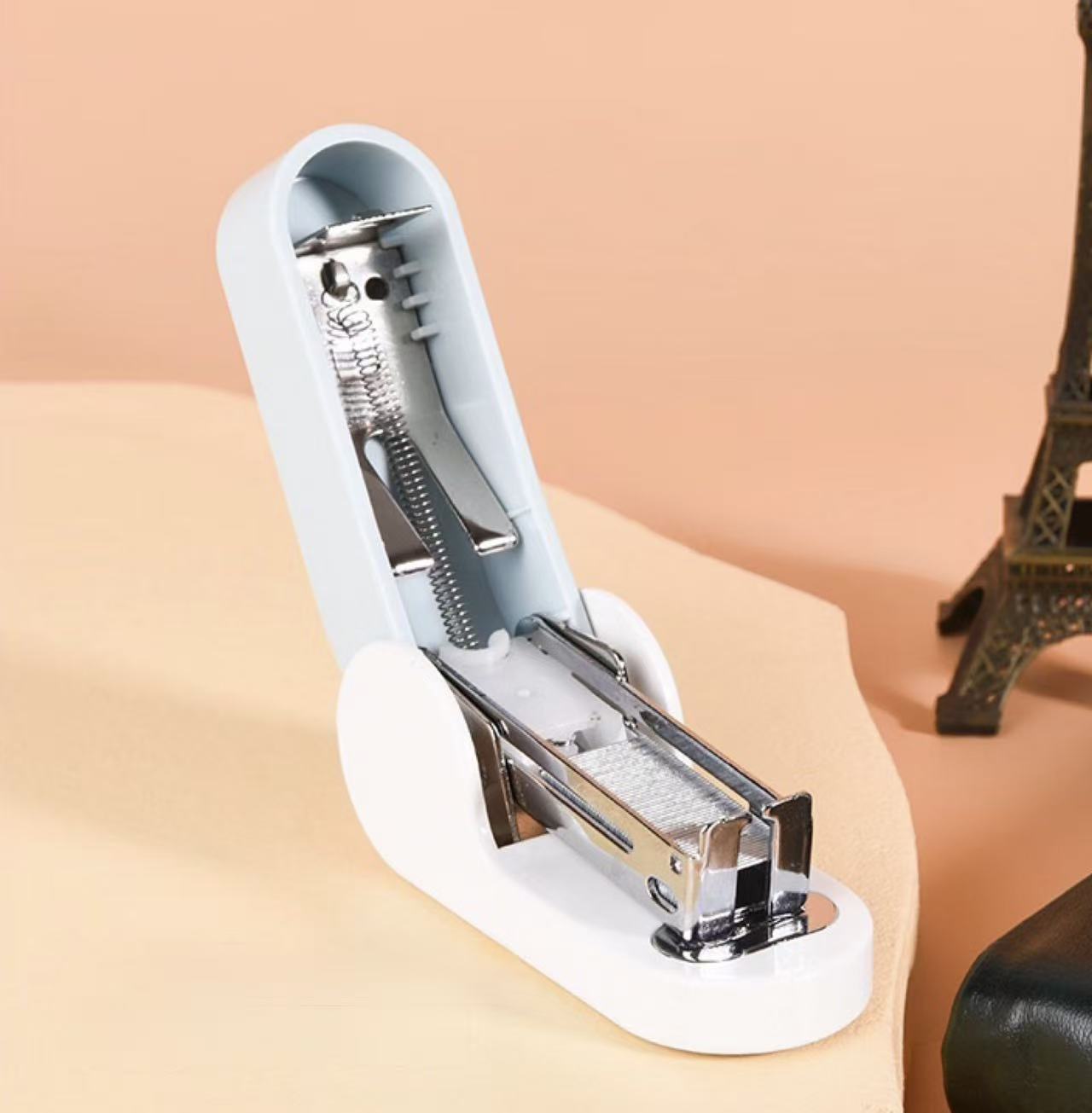 Mini Stapler with 830 Staples
