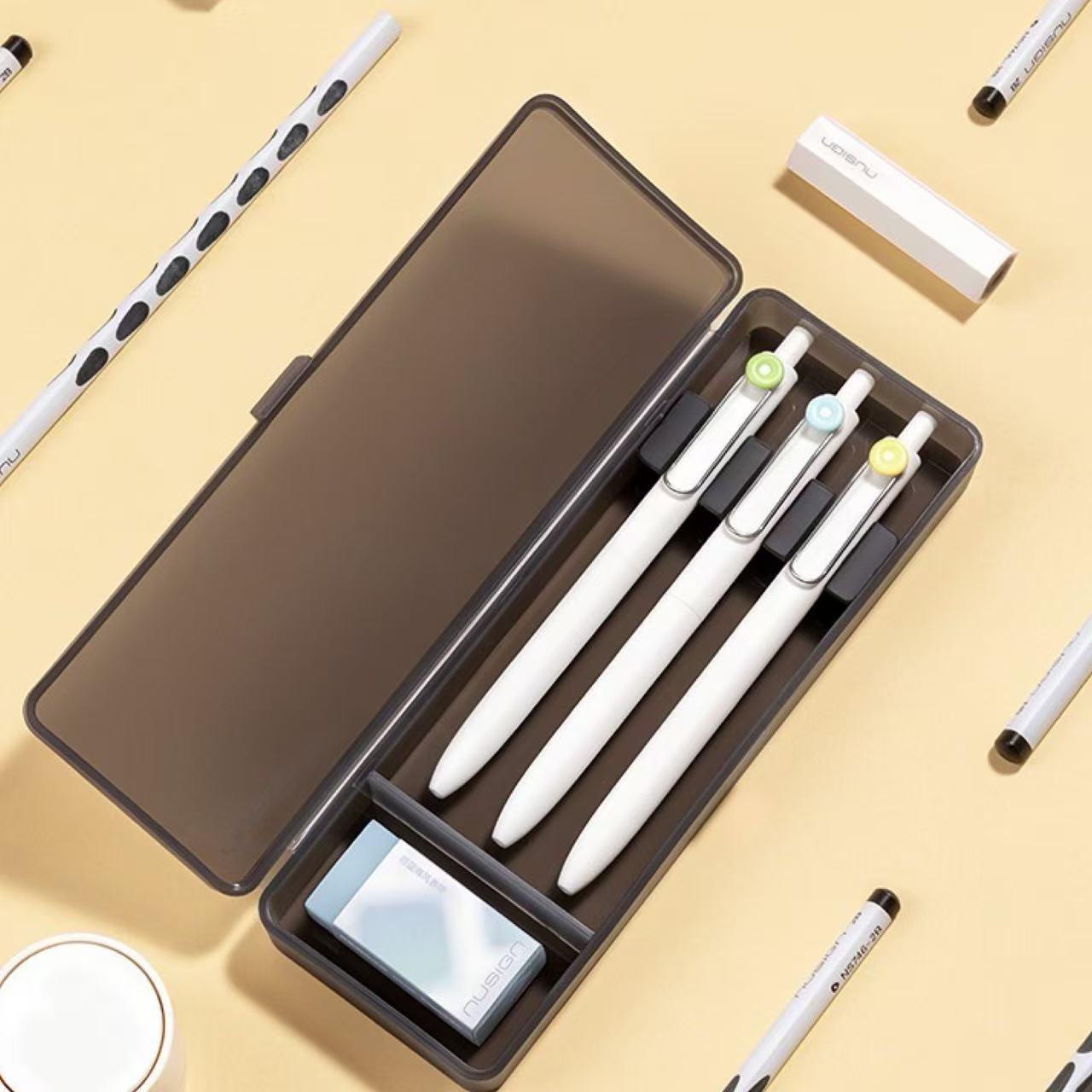NUSIGN Frosted Plastic Pencil Case