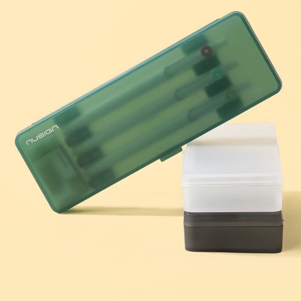 NUSIGN Frosted Plastic Pencil Case