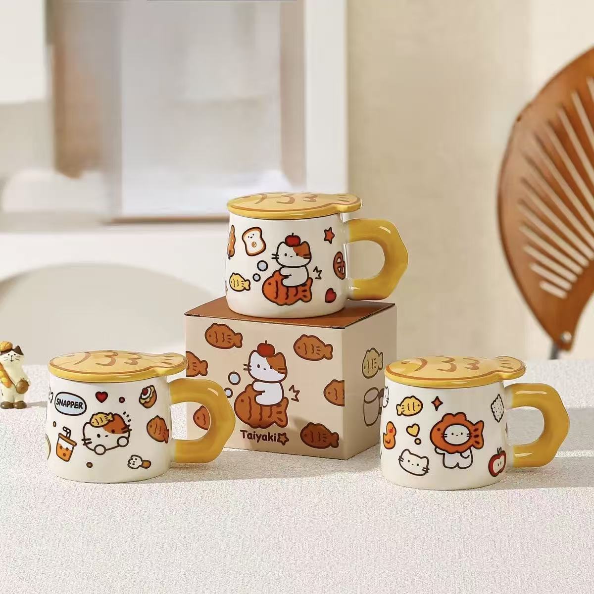 Taiyaki Cat Ceramic Mug With Lid 400ml Assorted