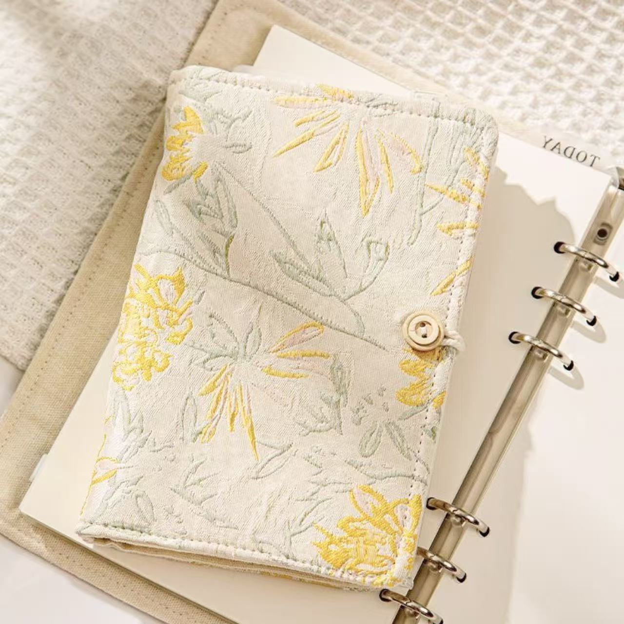 Handmade Fabric Floral A6 Ring Binder Notebook Blank 90 Sheets
