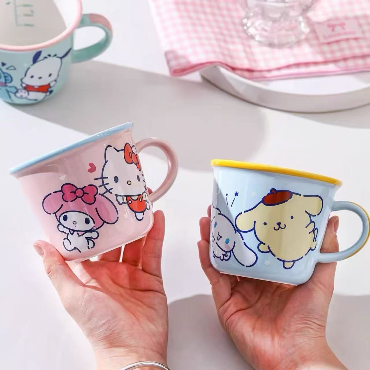 Sanrio Milk Measuring Cup 300ml – Cinnamoroll & Pompompurin