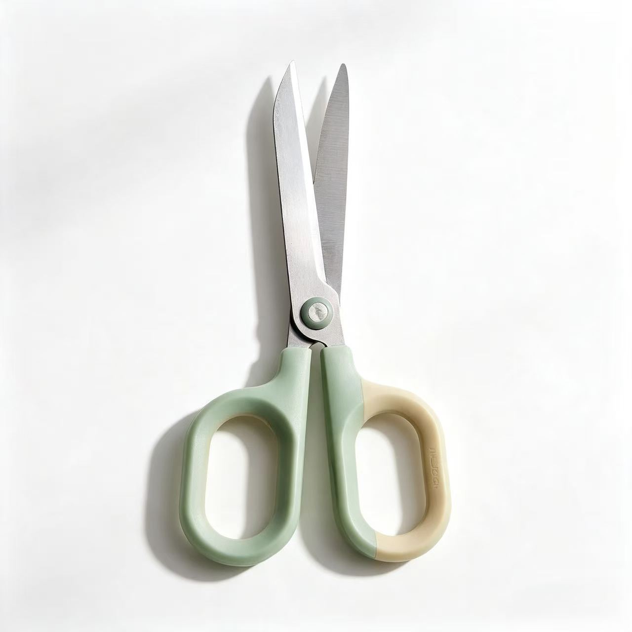 NUSIGN Ergonomic Scissors 155mm – Green